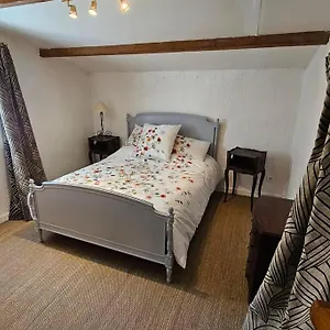 https://mazet-maisonnette-provenale.fr-provencehotel.com
